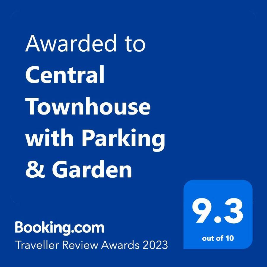 Central Townhouse With Free Off Road Parking And Garden York Esterno foto